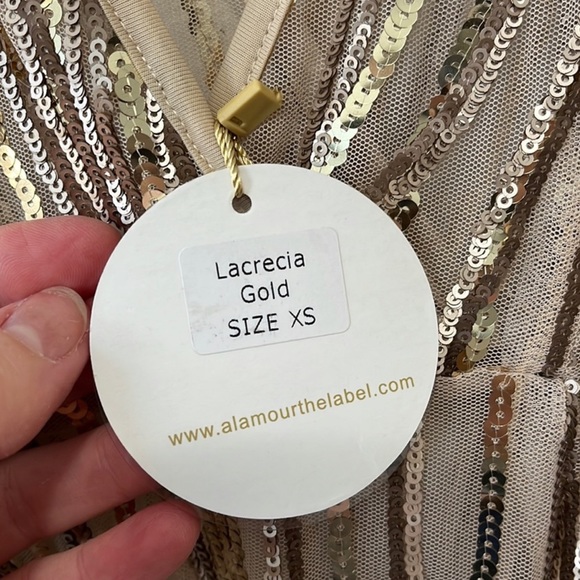 NWT Alamour The Label Lacrecia Gold Sequin Plunge V Neck Formal Mermaid Gown - Picture 4 of 6
